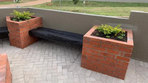 Bevels installed by Danabaai Kwekery: Tel 044 698 1466 / Sel 082 584 6611