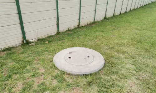 Concrete Manhole and Lid