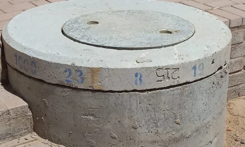 Concrete Manhole and Lid