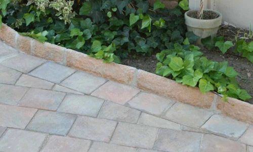 Large Garden Kerb