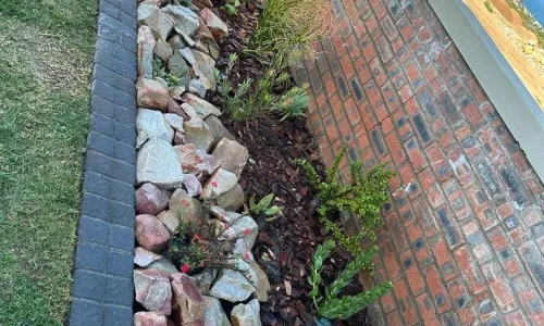 Oubaai Cobbles installed by Danabaai Kwekery - Tel 044 698 1466 - (41)