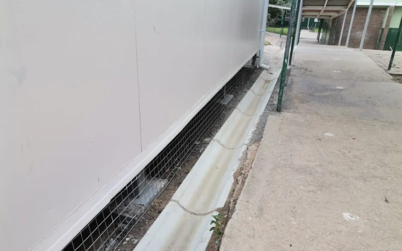 Rainwater Large (1) Rainwater Large