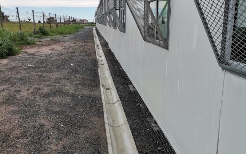 Rainwater Large Rainwater Large